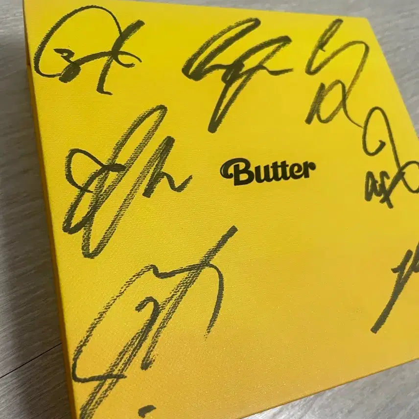 [BUNJANG] BTS Butter Album Signed Album / 방탄소년단 Butter 앨범 친필 싸인앨범