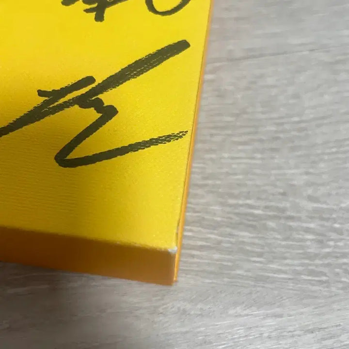 [BUNJANG] BTS Butter Album Signed Album / 방탄소년단 Butter 앨범 친필 싸인앨범