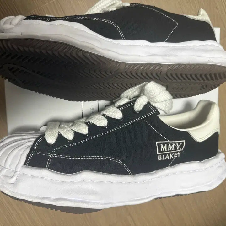 [BUNJANG] Mihara Yasuhiro Blakey OG Sole Sneakers (Size 45) / 새상품급)미하라 야스히로 블레이키 OG 솔 290
