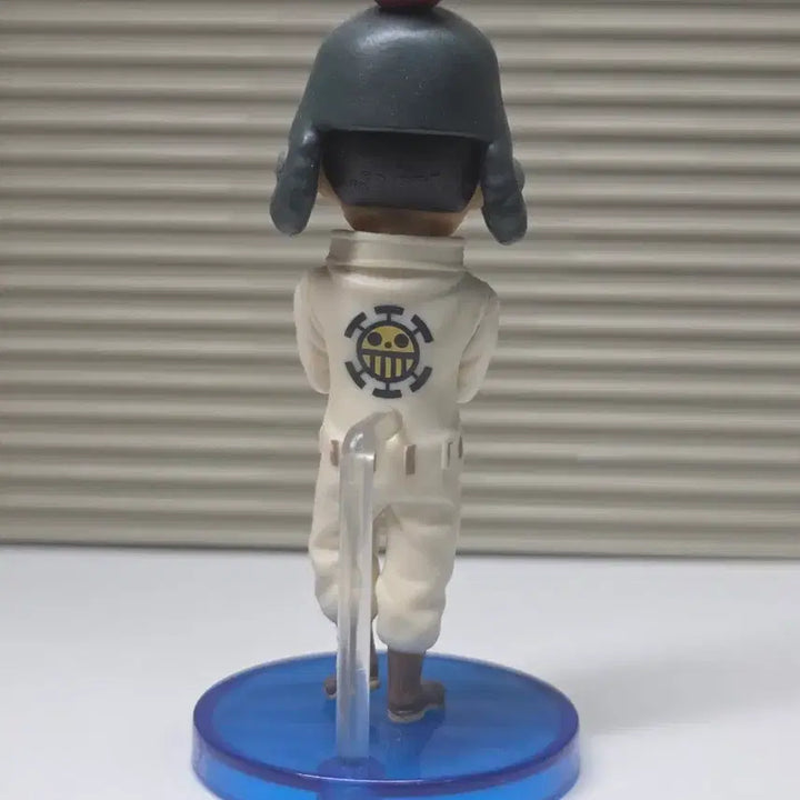 [BUNJANG] One Piece World Collectable Trafalgar Law Heart Pirates Penguin Figure / 원피스 월드콜렉터블 (월콜) 로우 하트해적단 펭귄 피규어