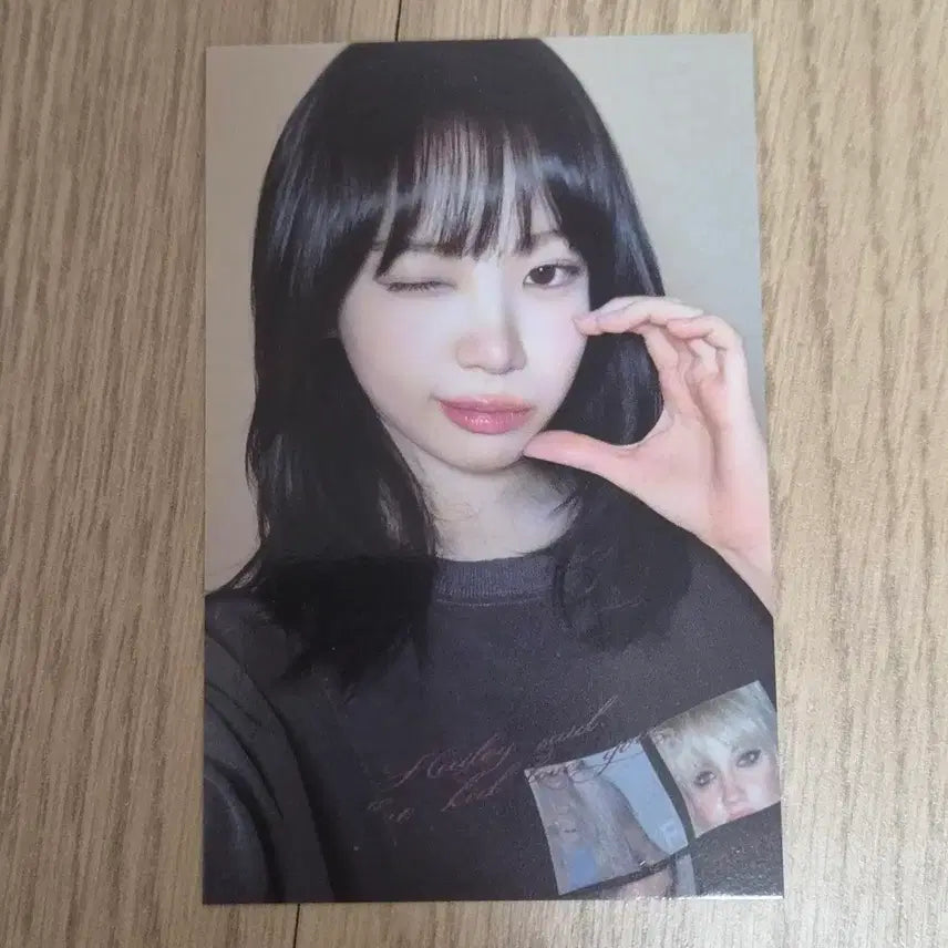 [BUNJANG] LE SSERAFIM Kim Chaewon Celebration Week 1 Official Photocard / 르세라핌 김채원 채원 셀러브레이션 1주차 공방포카 포토카드