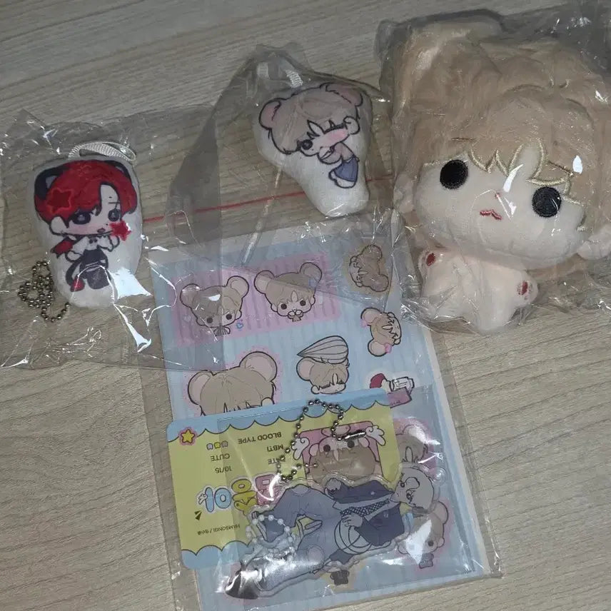 [SOLD OUT] [BUNJANG] ENHYPEN Heeseung Evan "Haemsongi" Cushion Keyring Bundle Set / 희승 에반 인형 햄송이 판매