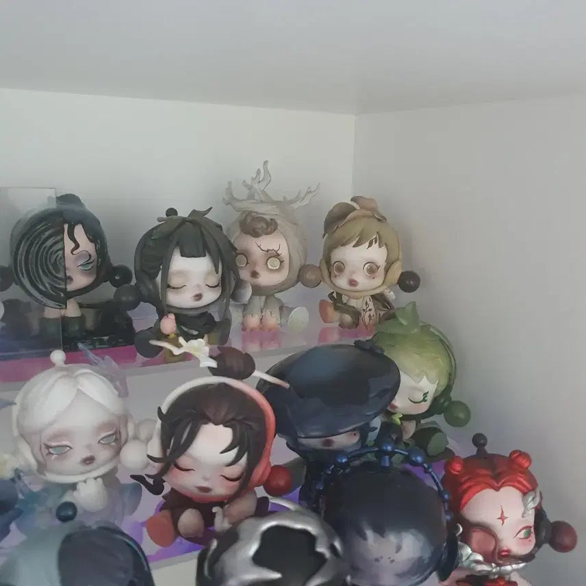 [BUNJANG] Skullpanda Ink Plum Blossom Figure (Sealed) / 스컬판다 잉크 플럼 블러썸 풀박스 단순전시품 판매