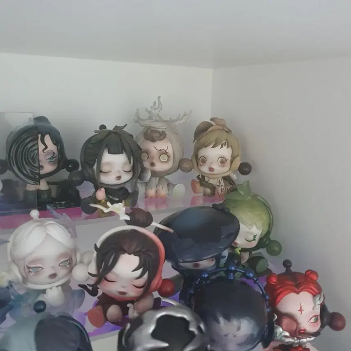 [BUNJANG] Skullpanda Ink Plum Blossom Figure (Sealed) / 스컬판다 잉크 플럼 블러썸 풀박스 단순전시품 판매