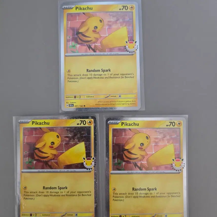 [BUNJANG] Pokemon North America 30th Anniversary Pikachu Card (A Grade) - 3 Cards / 북미 포켓몬 30주년 피카츄 A급 3장