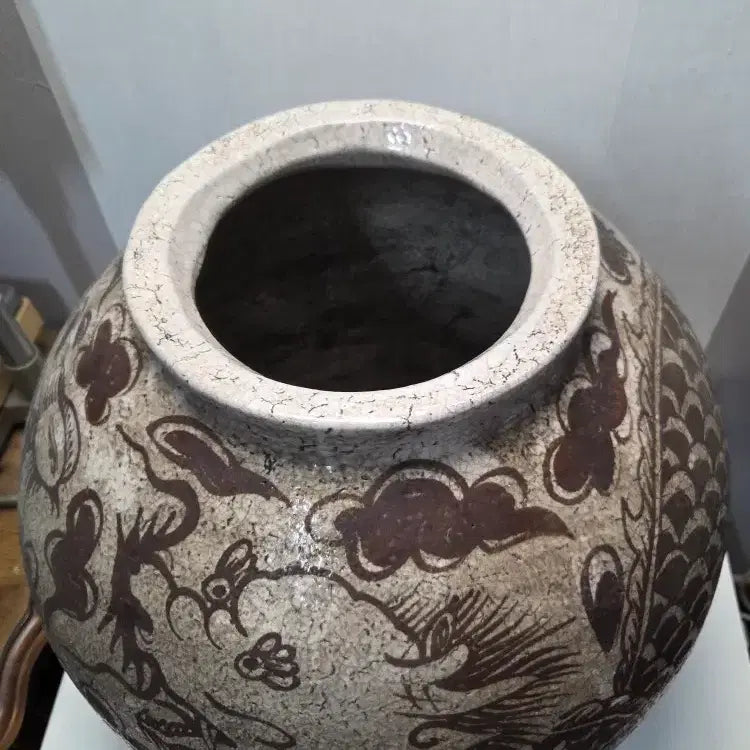 [BUNJANG] Large Goryeo Dynasty Celadon Vase with Dragon Motif / 초대형 송대 철화 용문 대단지 높이45cm무게12.8kg 판매자강추