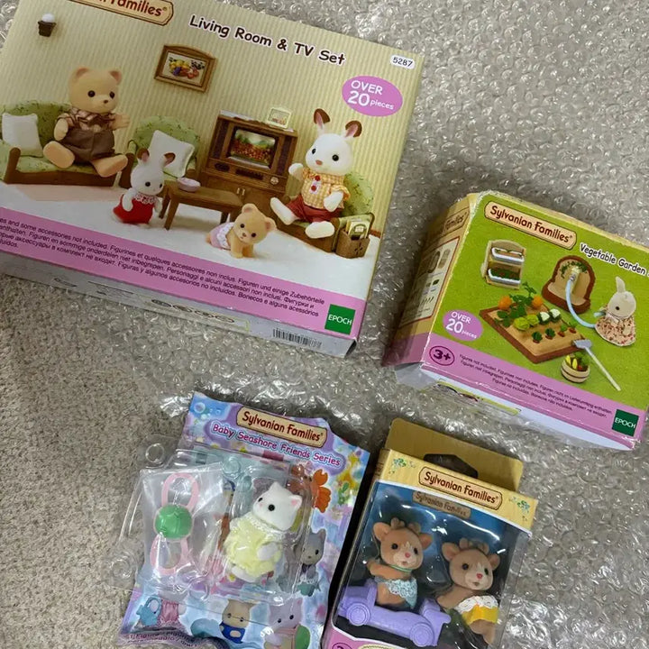 [BUNJANG] Sylvanian Families Furniture/Baby/Twins Set Bundle / [4박스 일괄] 실바니안 패밀리 가구/아기/쌍둥이 세트