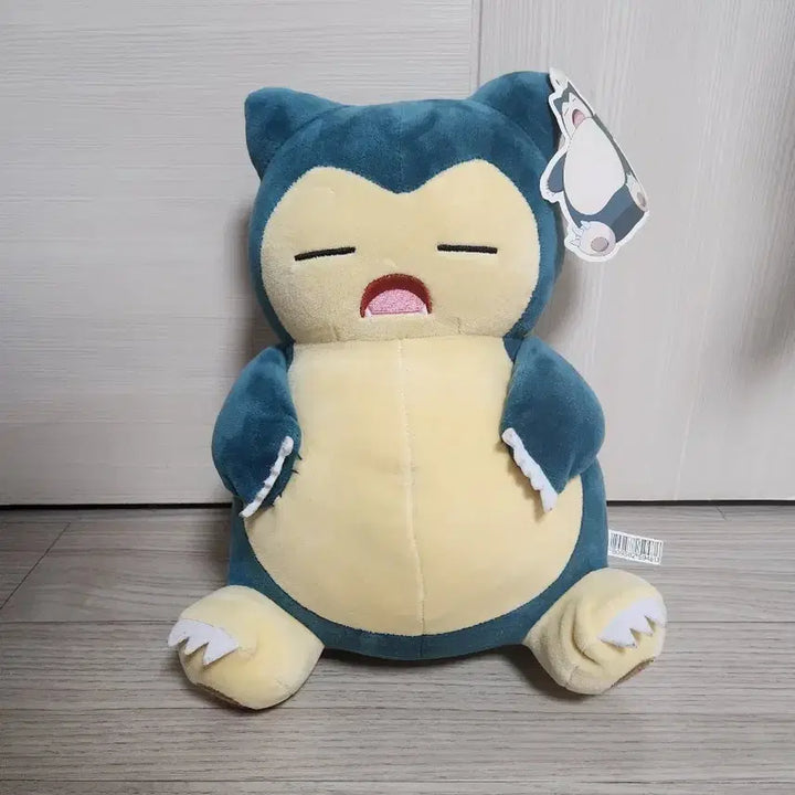 [BUNJANG] Pokémon Snorlax Medium Plush Doll (Nuri Toys) / 포켓몬스터 하품하는 잠만보 봉제중형인형 누리토이즈