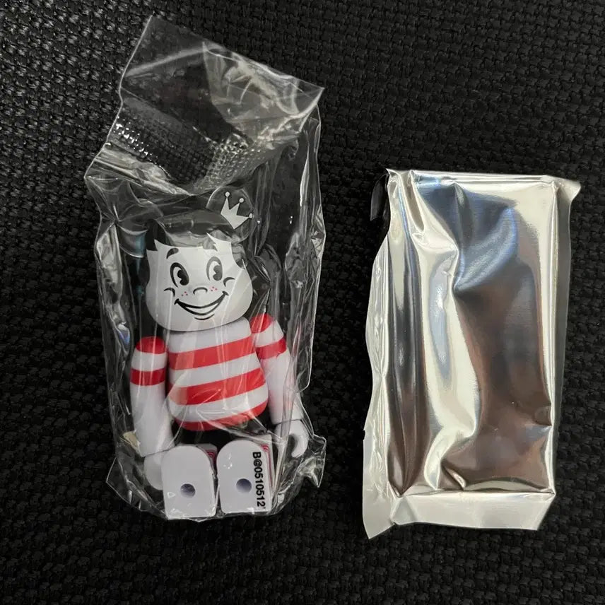 [BUNJANG] Bearbrick 51st Series Secret Mattel Boy / 베어브릭 51탄 시크릿 마텔보이