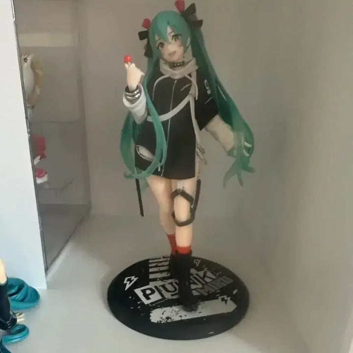 [BUNJANG] Miku Punk Style Figure / (새상품)미쿠 펑크스타일