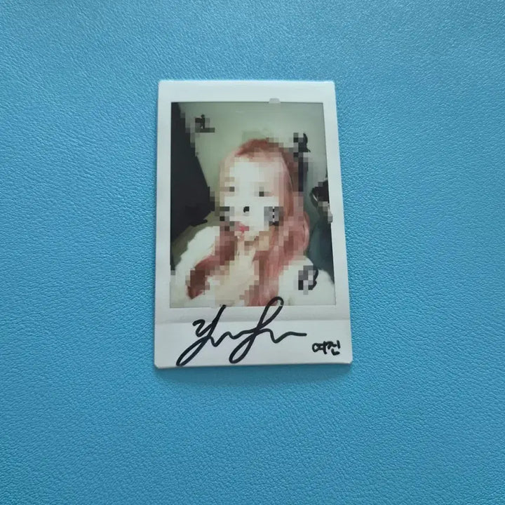 [BUNJANG] LUSERVEUM YEOJIN Signed Polaroid Photocard / 루셈블 여진 싸폴 양도