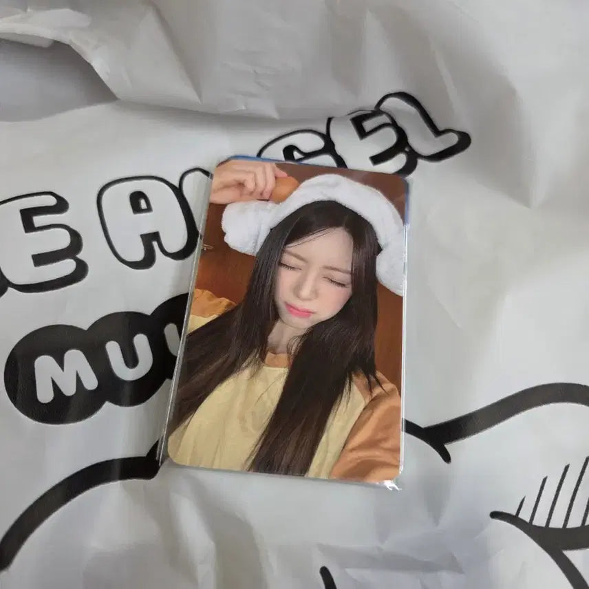[BUNJANG] ITZY Yuna Motto Lucky Draw Photocard / itzy 있지 유나 motto 럭드  찜질방 포카