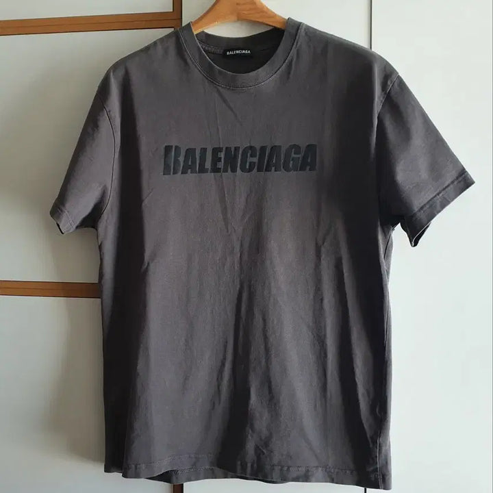 [BUNJANG] Balenciaga Logo Short Sleeve T-Shirt Size S / 발렌시아가 BALENCIAGA 로고 반팔티 S 써머 티셔츠 여름티 반팔