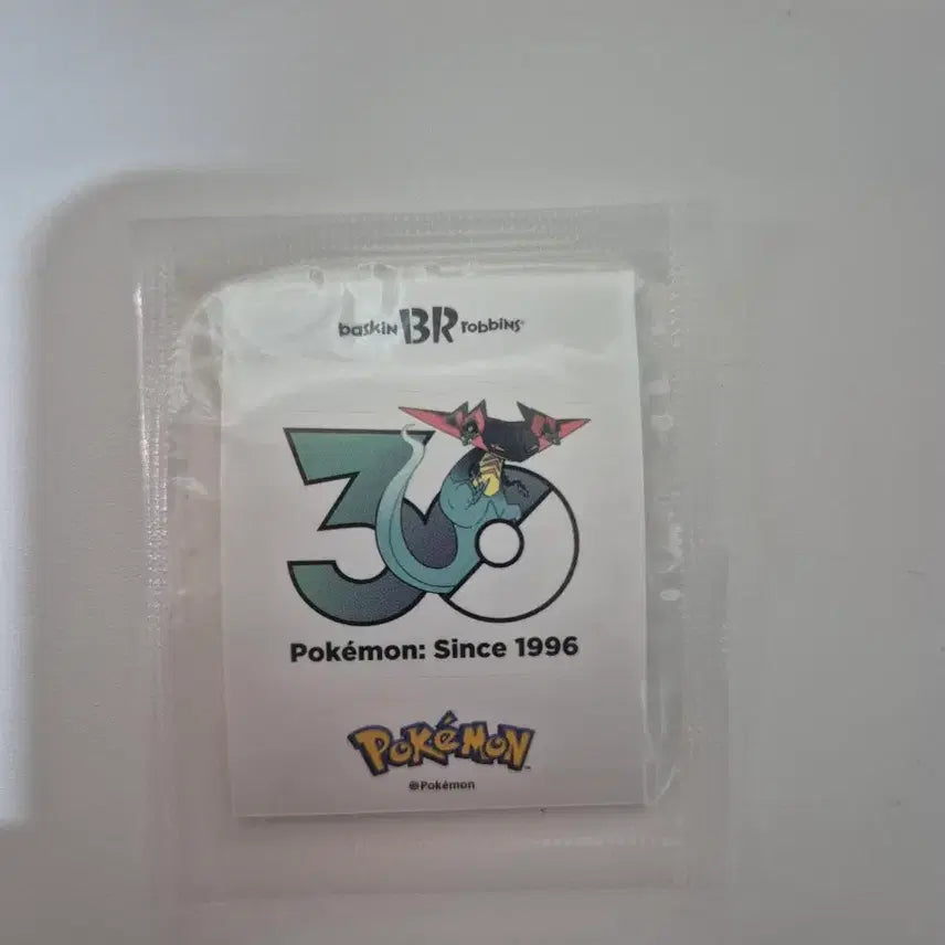 [BUNJANG] Baskin Robbins Pokemon 30th Anniversary Special Sticker - Dragapult / 배스킨라빈스 포켓몬 30주년 띠부씰 (드래펄트)
