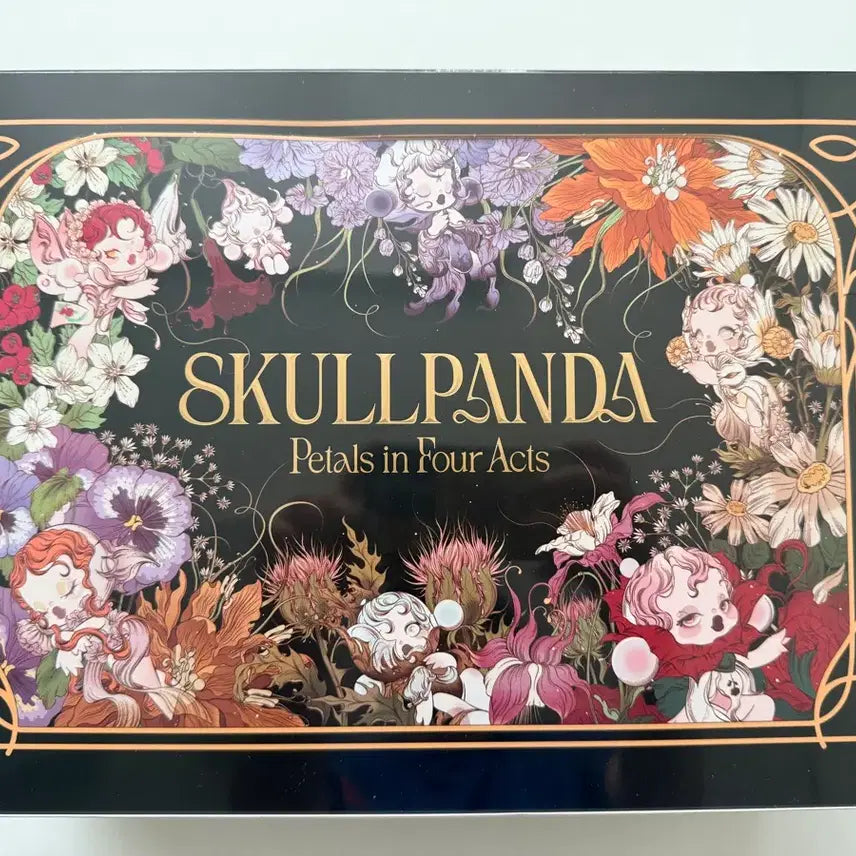 [BUNJANG] Popmart Skullpanda Act IV: Petals Sealed Full Box / 팝마트 스컬판다 꽃잎의 4막 미개봉 풀박스