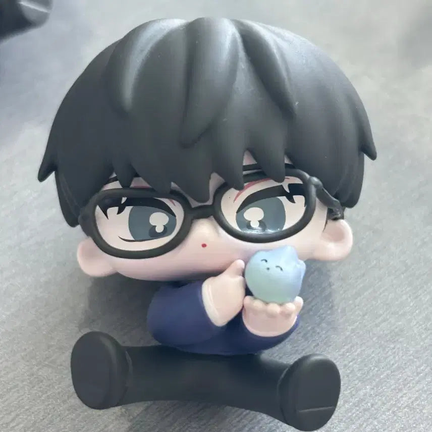 [BUNJANG] Gwedamchulgeun Gwedchul Kim Sol-eum Grape Hidden All-Sit Figure / 괴담출근 괴출 김솔음 포도 히든 모두앉아 피규어