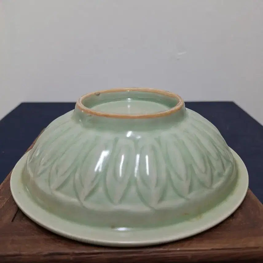 [BUNJANG] Chinese Celadon Glazed Porcelain Fish Plate Antique / 중국 도자기, 골동품, 녹유청자어문반