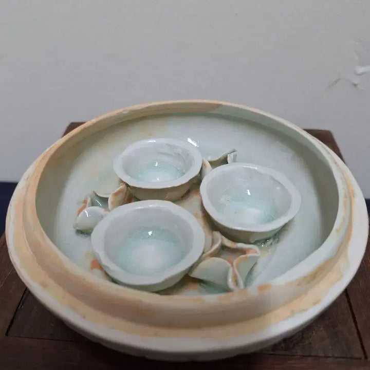 [BUNJANG] Chinese Celadon Porcelain Carved Chrysanthemum Xiangqi / 중국 도자기, 골동품, 영청백자,음각국화문화장기