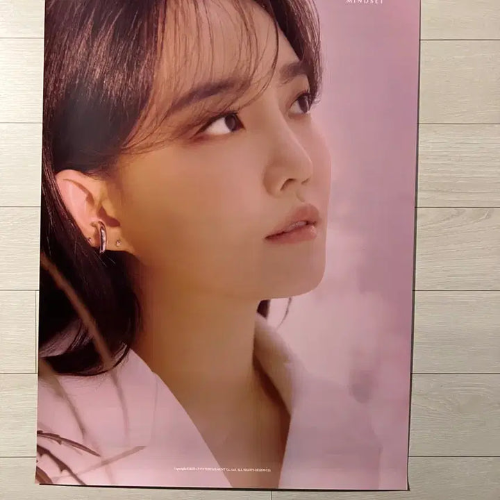[BUNJANG] Younha Official Album Poster 3 Types Set / 윤하 공식 앨범 포스터 3종 + 지관통