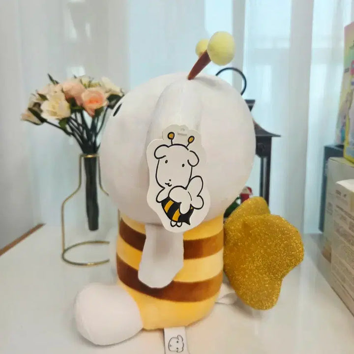[BUNJANG] Ganadi Honeybee Plush White New / 가나디 꿀벌 인형 하양이 새상품