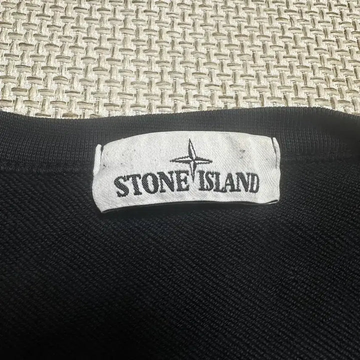 [BUNJANG] Stone Island Black Sweatshirt XL / [XL/당일배송] 스톤아일랜드 블랙 맨투맨