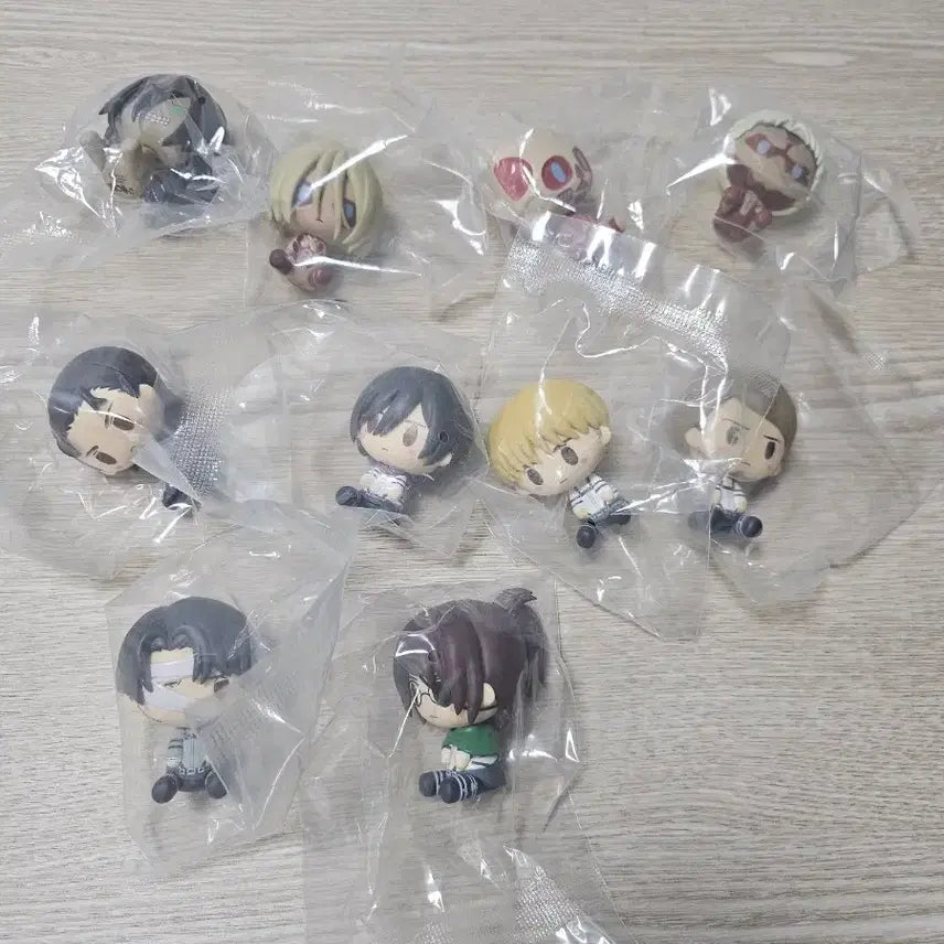 [BUNJANG] Attack on Titan Ichiban Kuji H Prize &amp; I Prize Chokonokko Full Set (Box Included) / 진격의거인 제일복권 h상, i상 초코노코 풀세트(박스있음)