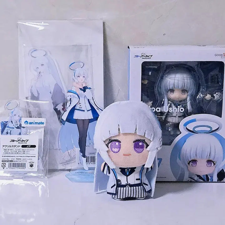 [BUNJANG] Blue Archive Usio Noah Goods Bundle Set Nendoroid Acrylic / 일괄) 블루아카이브 우시오 노아 공식 굿즈들 팝니다 넨도로이드 아크릴