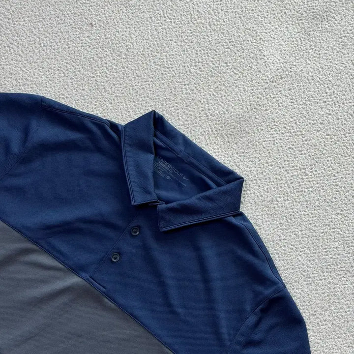 [SOLD OUT] 나이키 골프 L 스탠다드핏 반팔 네이비