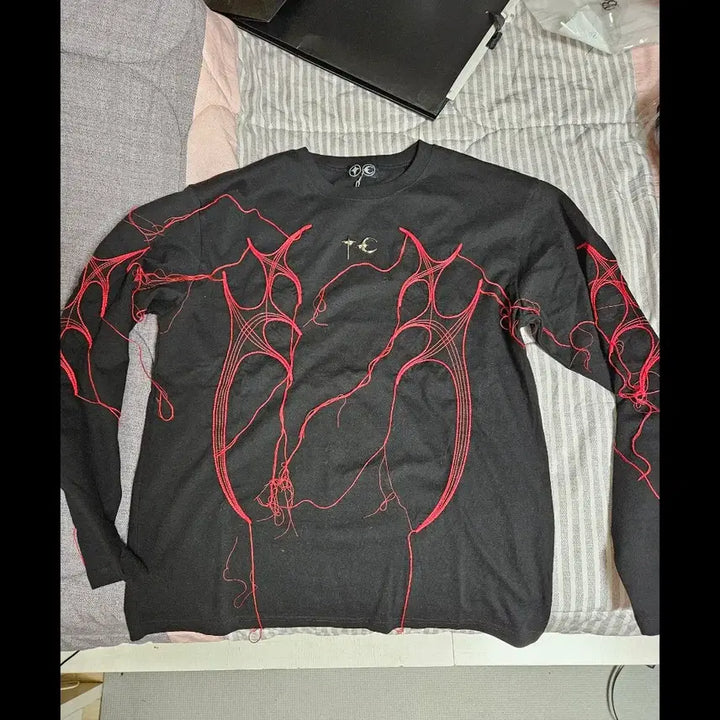 [BUNJANG] THUG CLUB Long Sleeve Black / 떠그클럽 롱 슬리브(블랙)