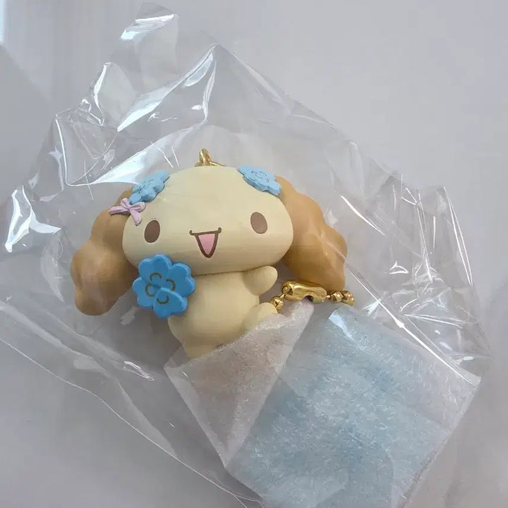 [BUNJANG] Sanrio Cinnamoroll Clover Secret Charm Chiffon Keyring (Sealed) / 산리오 시나모롤 클로버 시크릿참 쉬폰 키링(미개봉)