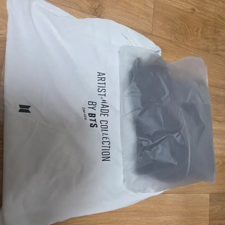 [SOLD OUT] BTS Artist-made collection 정국 후드 집업 XL