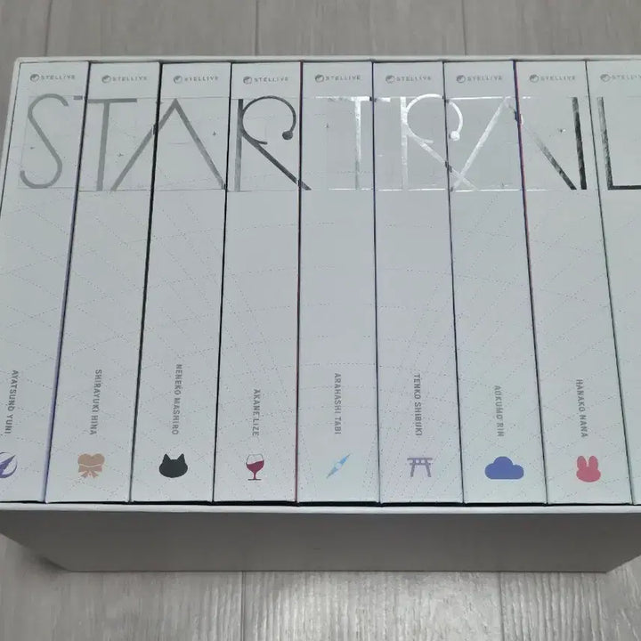 [BUNJANG] Stellive Startrail Complete Set / 스텔라이브 스타트레일 합본 12만에 팝니다. 포카x
