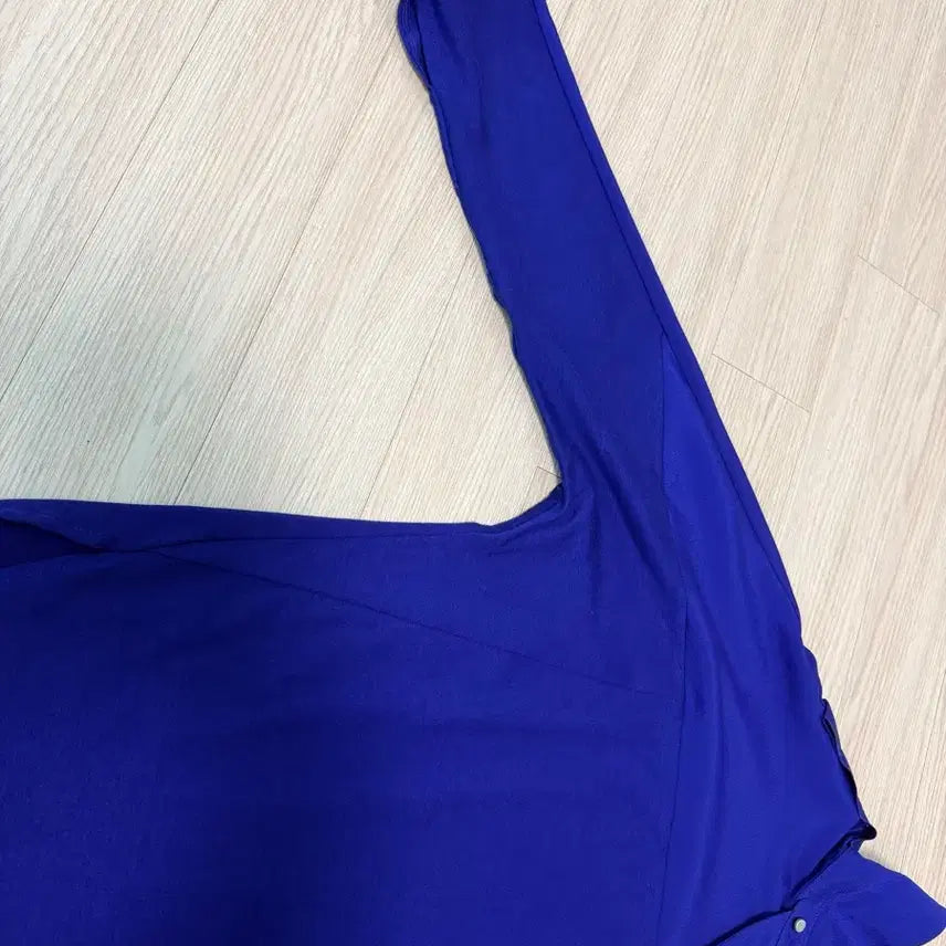 [BUNJANG] Anne Klein Color-Blocked Blouse / 앤클라인 블루보라색 유니크 디자인 블라우스 배색 티 66정도