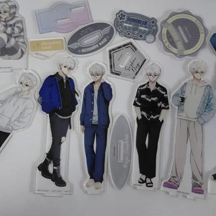 [BUNJANG] Blue Lock Nagi Seishiro Easter Casual Outfit Acrylic Stand / 이치반 쿠지 사복 부활절 sd 블루록 나기 세이시로 아크릴 스탠드 판매