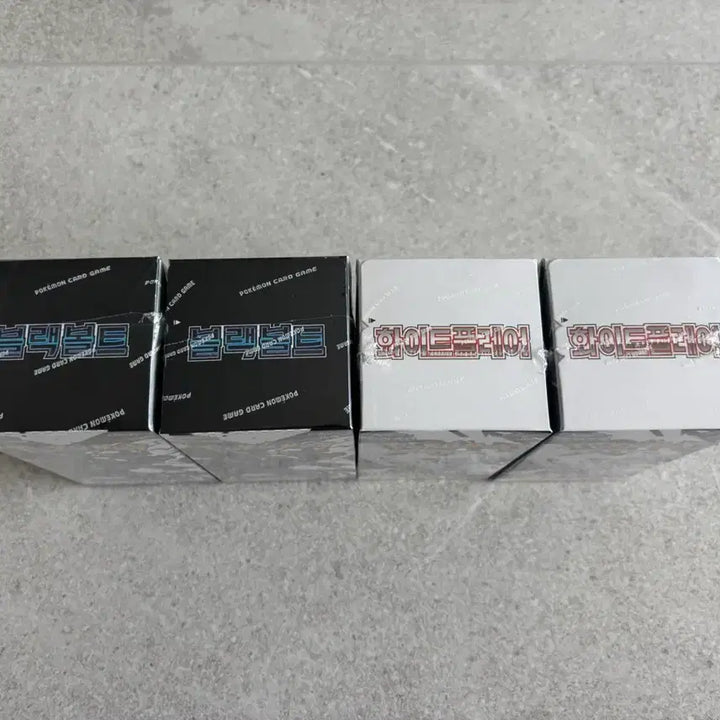 [BUNJANG] Pokemon Card Black Kyurem &amp; White Kyurem 4 Box Bundle Set / 포켓몬카드 블랙볼트&amp;화이트플레어 4박스 일괄