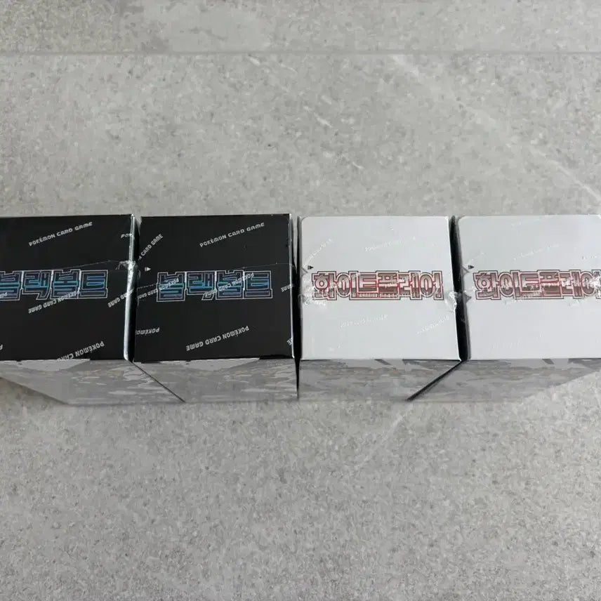 [BUNJANG] Pokemon Card Black Kyurem &amp; White Kyurem 4 Box Bundle Set / 포켓몬카드 블랙볼트&amp;화이트플레어 4박스 일괄