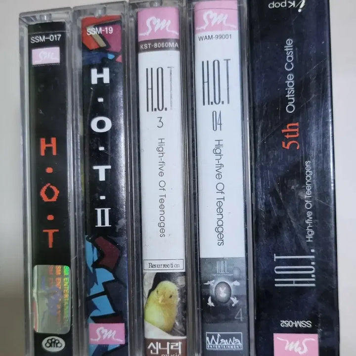 [BUNJANG] H.O.T 1st-5th Album Cassette Tape Set / H.O.T 1-5집 (카세트테이프)
