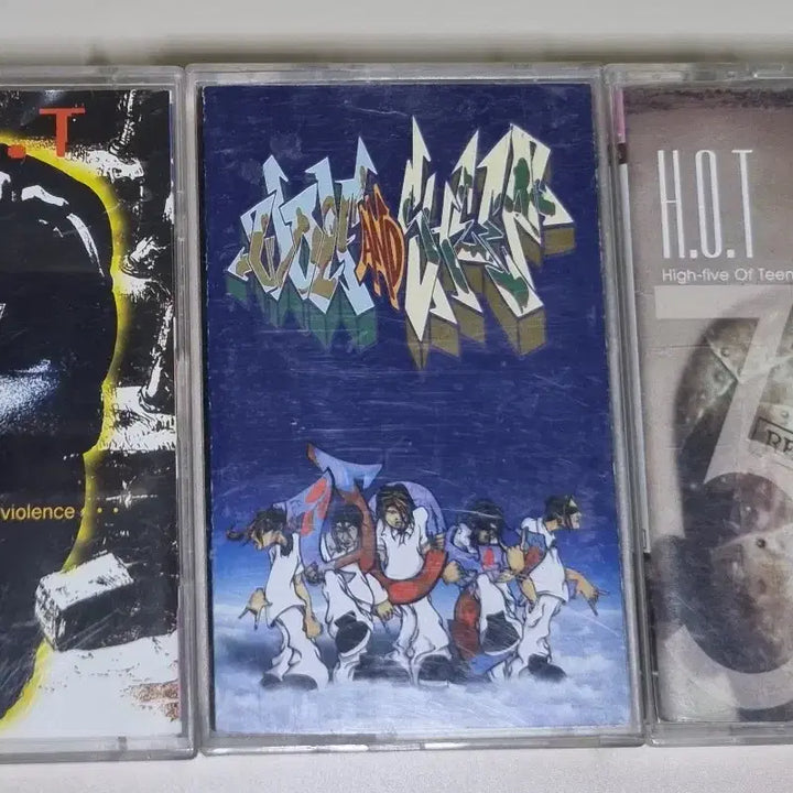 [BUNJANG] H.O.T 1st-5th Album Cassette Tape Set / H.O.T 1-5집 (카세트테이프)