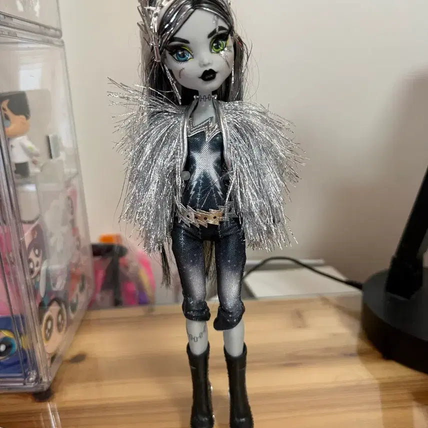 [BUNJANG] Monster High Frankie Stein Doll / 몬스터하이 프랭키스타인 인형