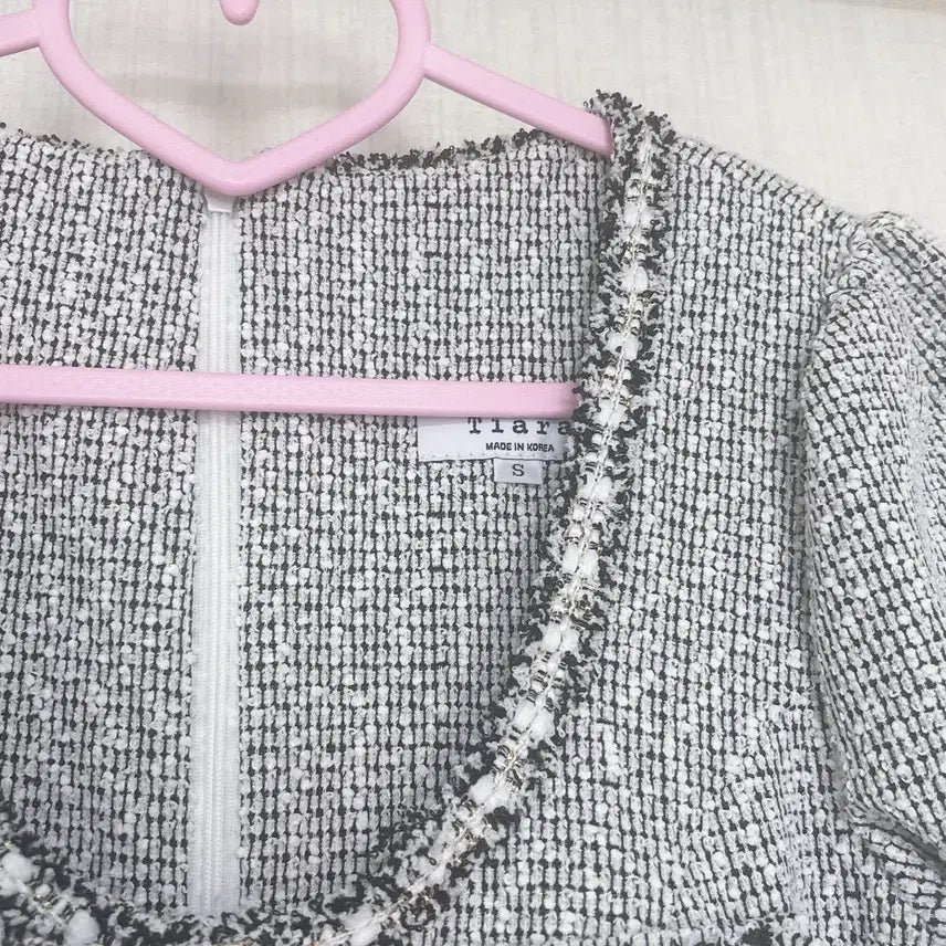 [BUNJANG] A-Line Grey Tweed Dress / 티아라 A라인 그레이 트위드 원피스 수입의류 하객룩 에이블리 스나계