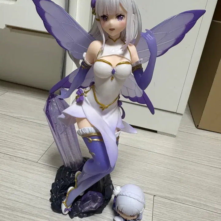 [BUNJANG] Re:Zero Emilia Figure Bundle / 리제로 에밀리아 피규어 일괄