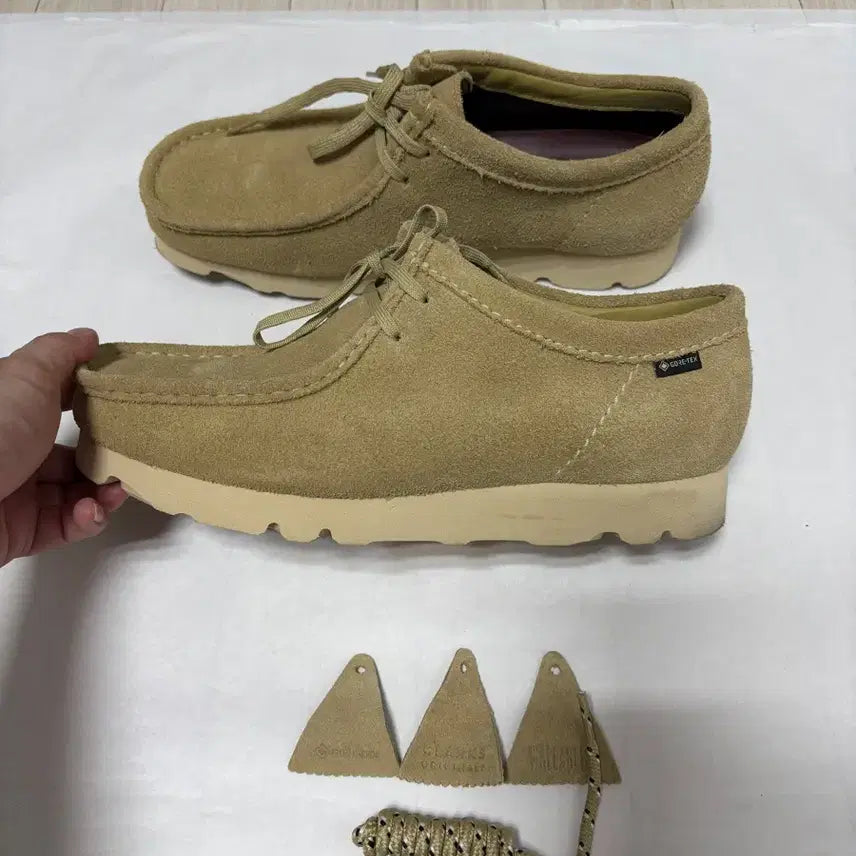 [BUNJANG] Clarks Wallabee GTX Maple UK 8 / 클락스 왈라비 고어텍스 메이플 UK8
