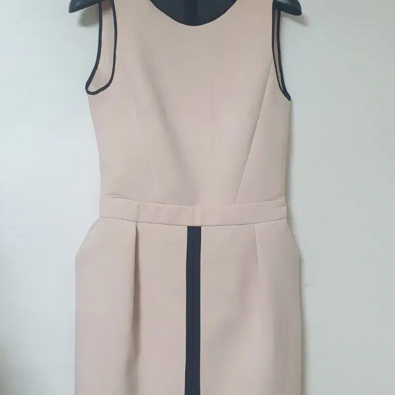 [BUNJANG] MAJE Backless Sheer Detail Mini Dress Size 36 / 마쥬 MAJE 백시스루 미니원피스 36 / 반전 백리스 배색 원피스