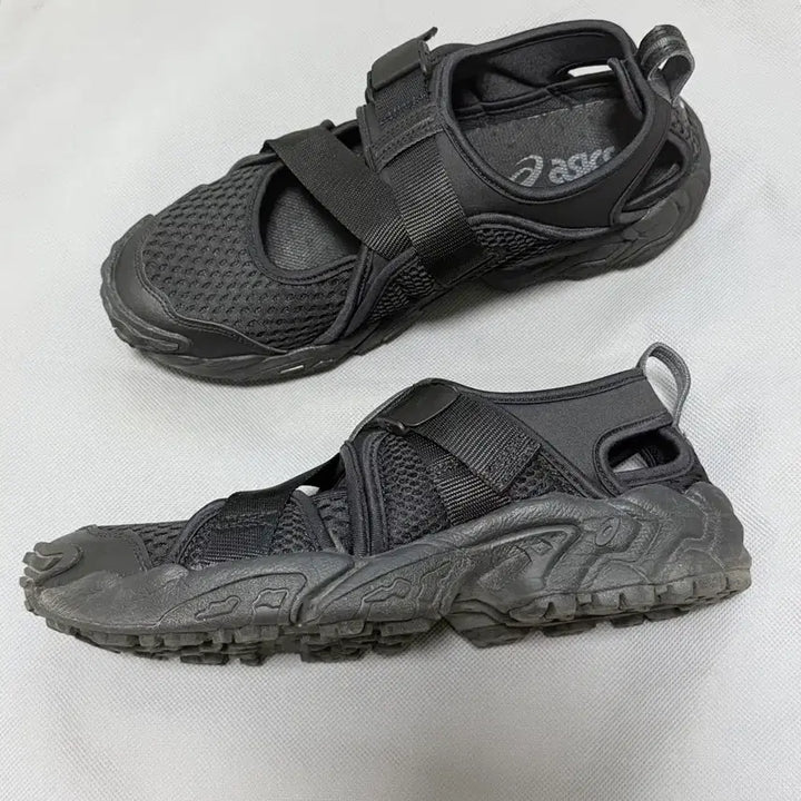 [BUNJANG] Asics Gel-Kayano 14 Sandals Black / [아식스] 젤 필리미 샌들 스니커즈 블랙