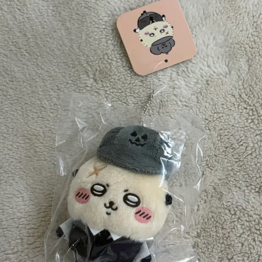 [BUNJANG] Chiikawa "Monjakui" Racco Halloween Mascot Plush / 치이카와 먼작귀 할로윈 랏코 마스코트 인형 미개봉 새상품 양도 판매 공구