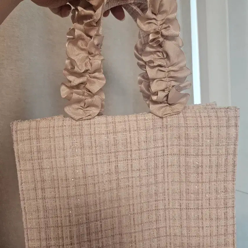 [BUNJANG] Maison de FLEUR x Rilakkuma Limited Edition Cupcake Tote Bag / 메종드플뢰르  리락쿠마 한정판 컵케익 토트백