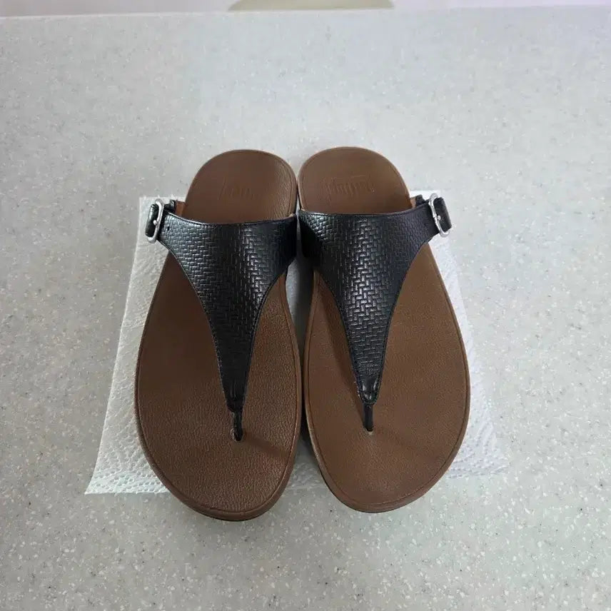 [SOLD OUT] 핏플랍 레더 조리 슬리퍼 240