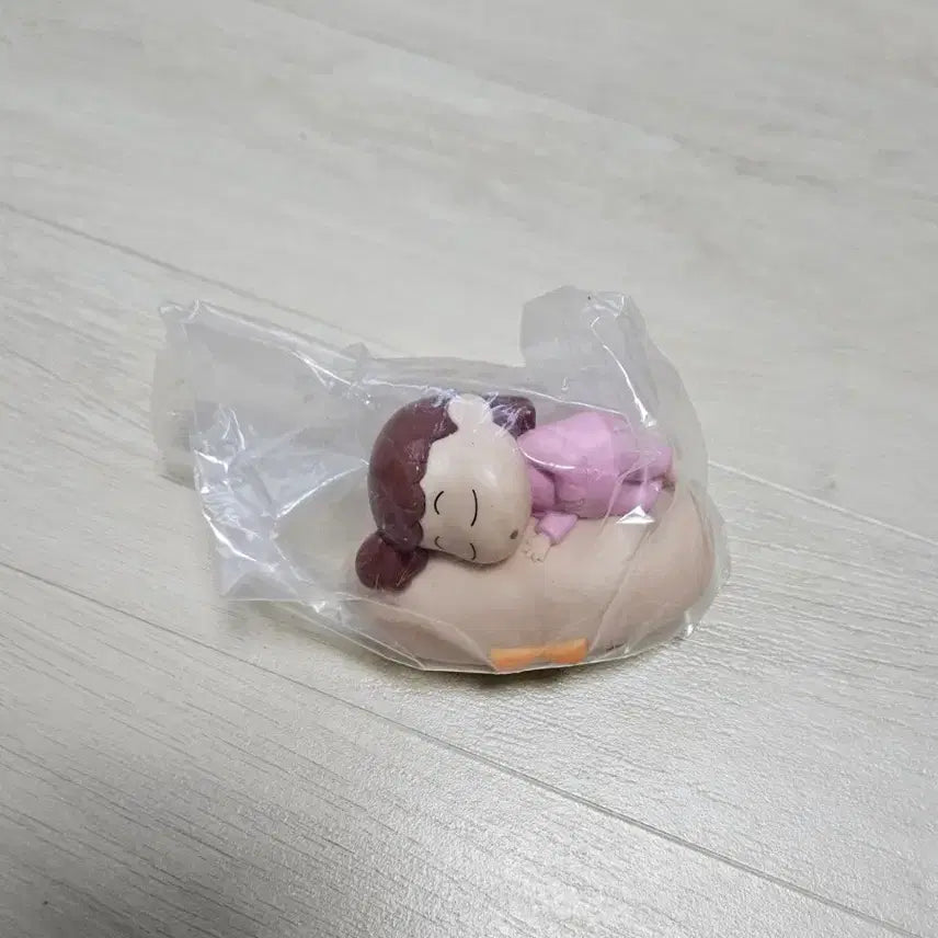 [BUNJANG] Crayon Shin-chan Cushion Mood Lamp Figure Glass / 짱구는못말려 쿠션 무드등 피규어 유리