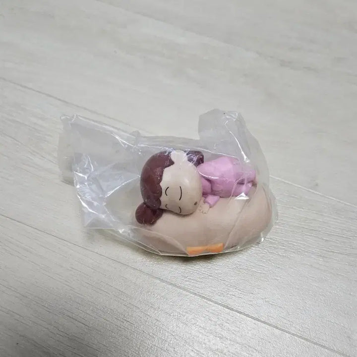 [BUNJANG] Crayon Shin-chan Cushion Mood Lamp Figure Glass / 짱구는못말려 쿠션 무드등 피규어 유리