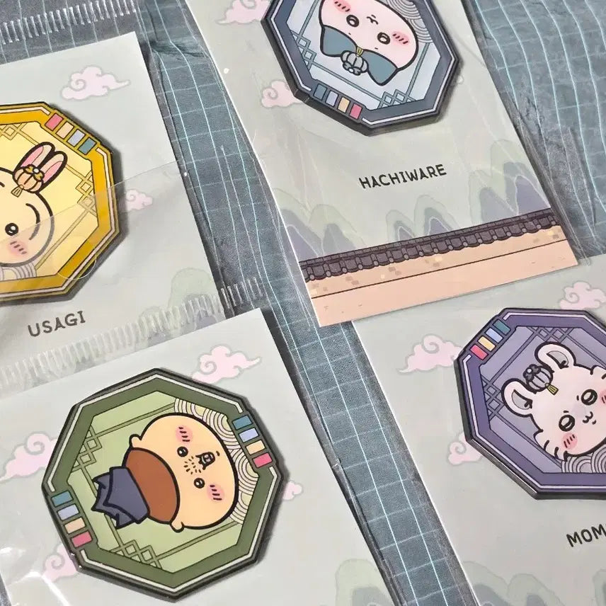 [BUNJANG] Chikawa Usagi Hachiware Kurimanjyu Racco Momonga Pin Badge Set (6 Types) / 용산 한복 치이카와 우사기 하치와레 쿠리만쥬 랏코 모몽가 핀뱃지 6종